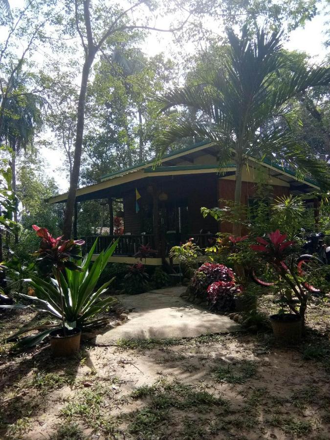 Hotel Loma Sea Views à Koh Jum Extérieur photo